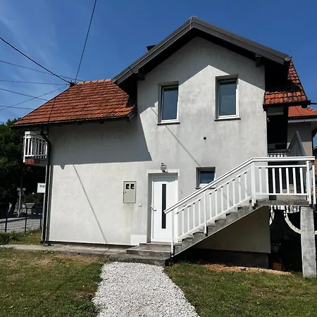 Aleja * Sarajevo